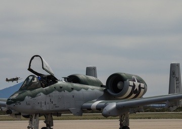 2020 Heritage Flight Training Course: A-10 Demo Team
