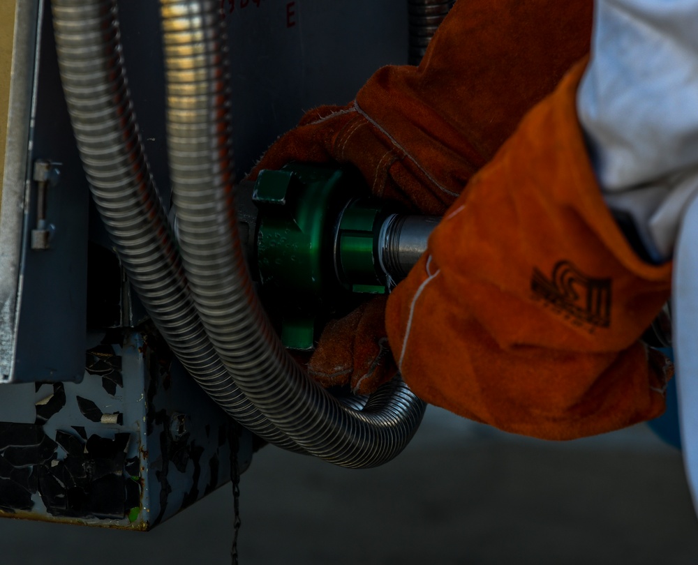 Fuels work hard, but stay clean