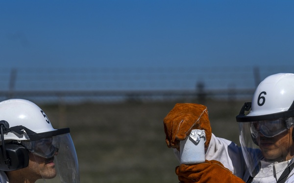 Fuels work hard, but stay clean