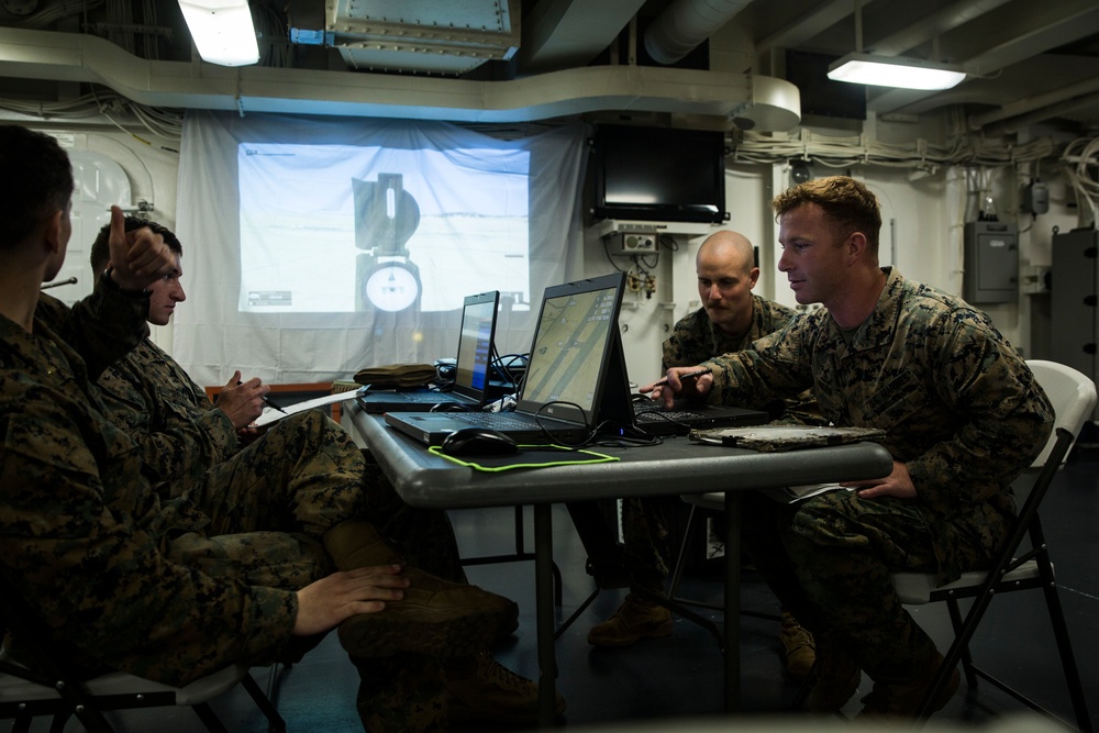 31st MEU Marines conduct JFO test aboard USS America