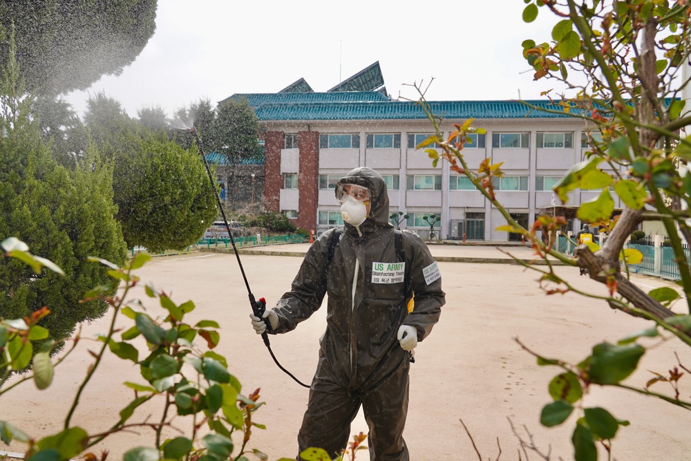 US Army conducts Combined disinfection with Republic of Korea Army