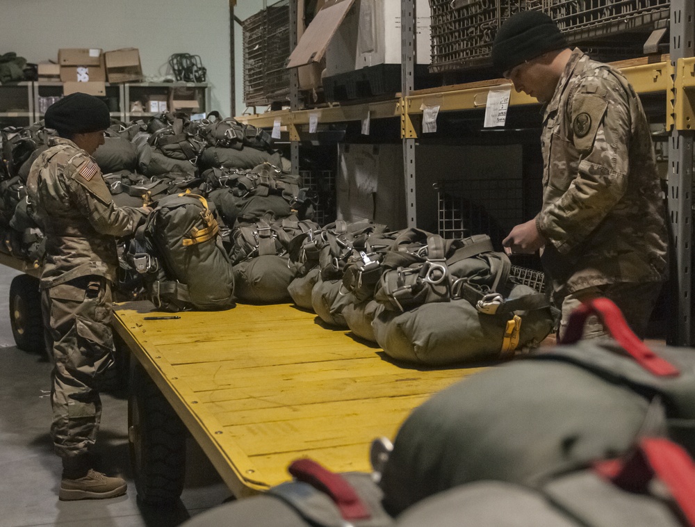 Army Reserve riggers deliver on time, every time