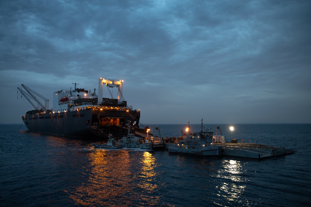 U.S. Marines, Sailors, and Soldiers Conduct Maritime Prepositioning Force Operations