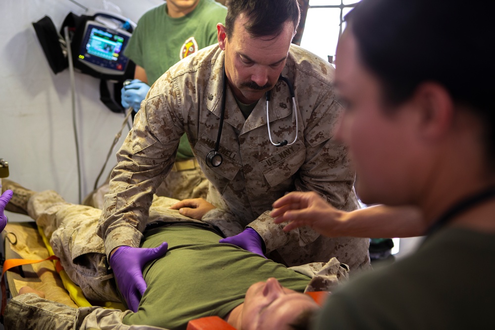 U.S. Corpsmen and UAE Soldiers exchange Medical practices During Native Fury 20