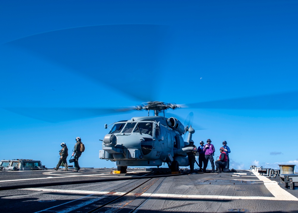 USS Mustin Conducts Flight Quarters