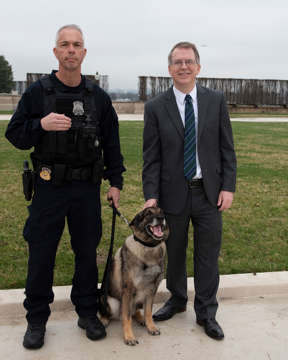 Deputy Secretary of Defense hosts K-9 Appreciation Day