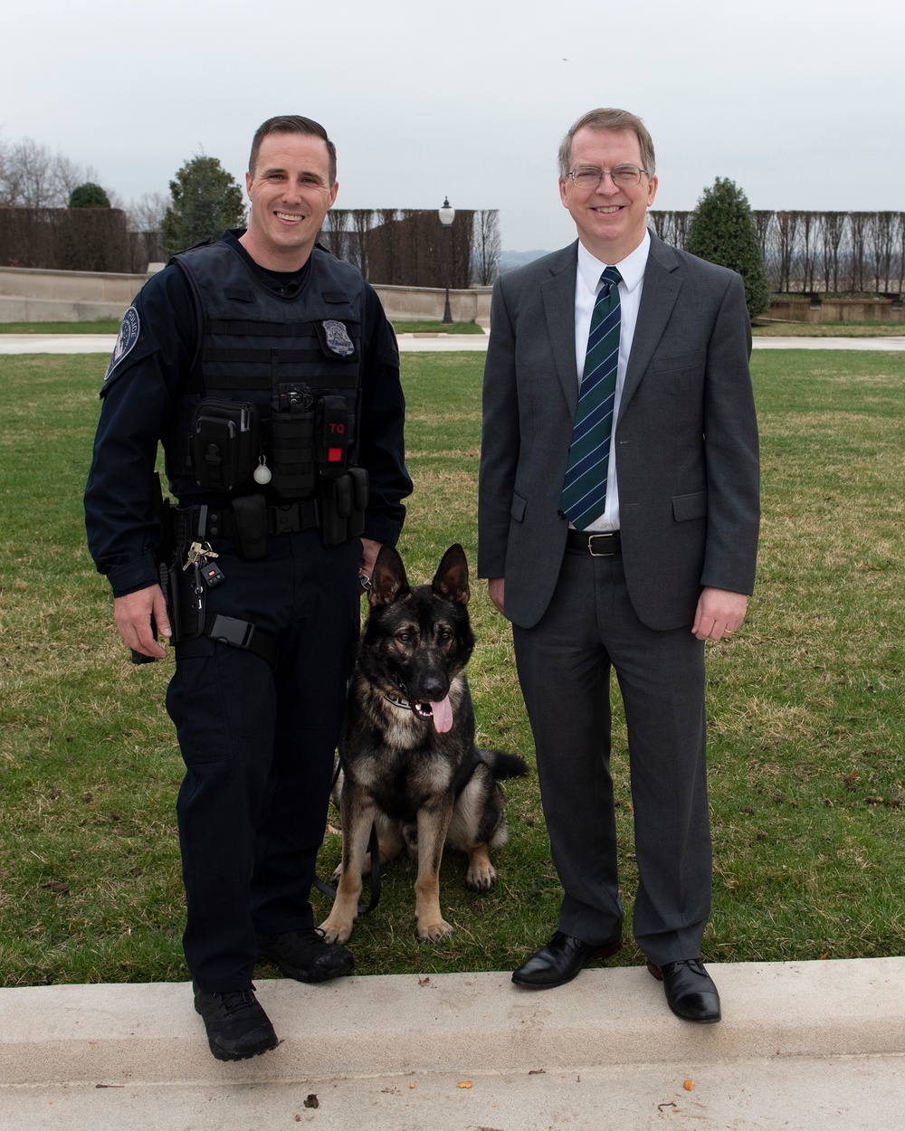 Deputy Secretary of Defense hosts K-9 Appreciation Day