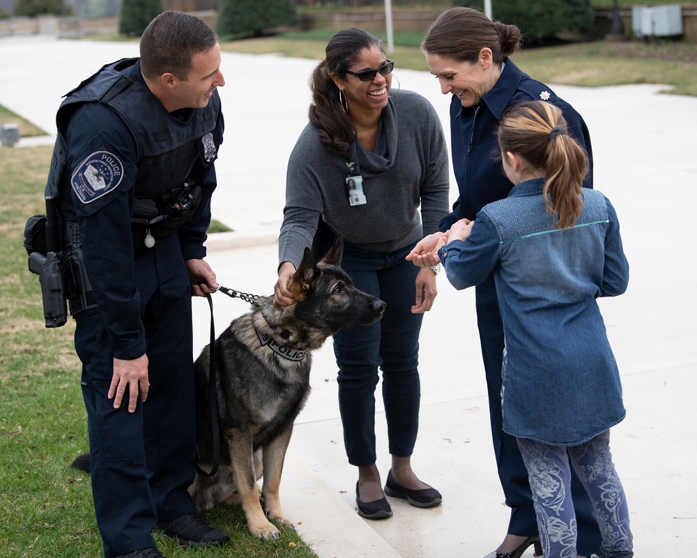 Deputy Secretary of Defense hosts K-9 Appreciation Day