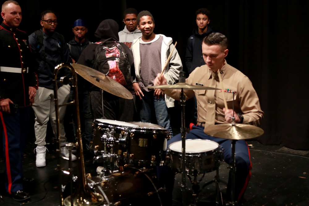 2nd Marine Division Band Performs a Concert for High School Students in North Carolina