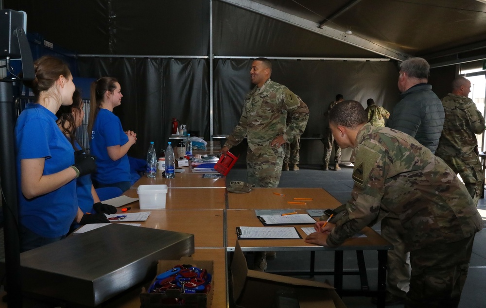 1st Infantry Division Forward CSM visits troops