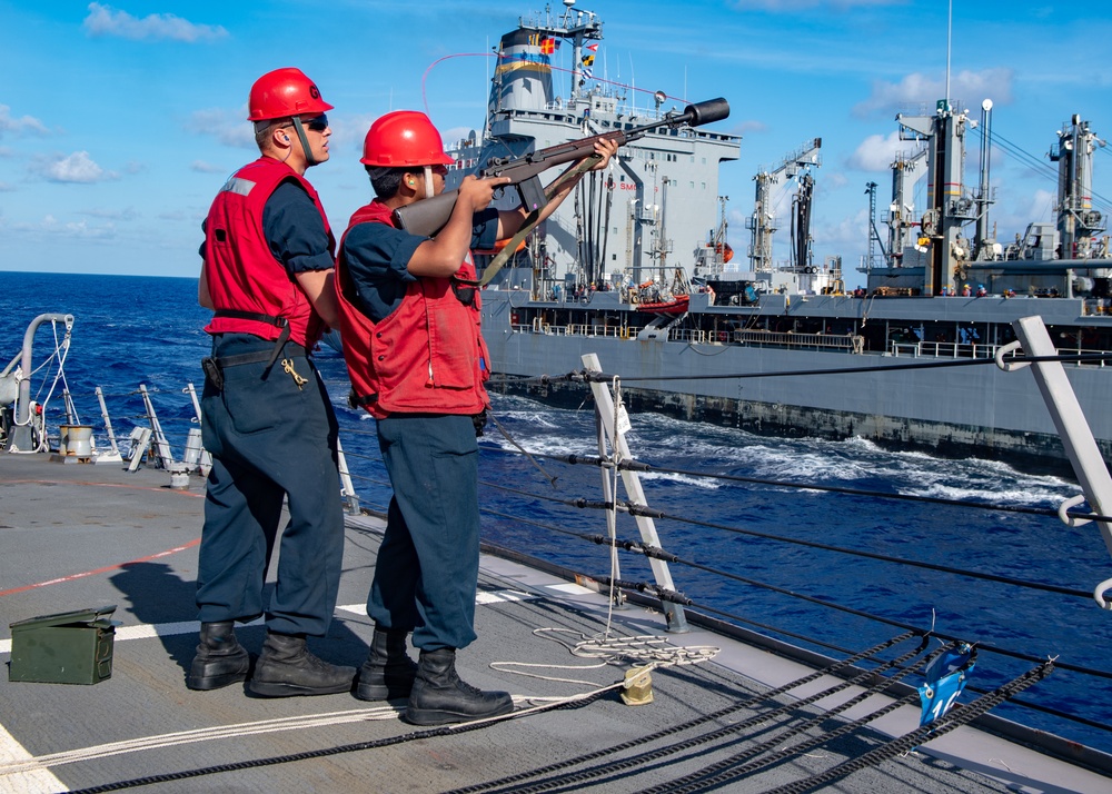 USS Mustin Conducts Replenishment-at-Sea