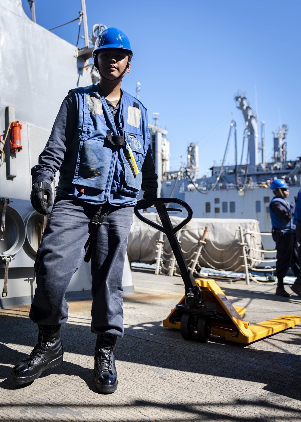 RAS with USNS Carl Brashear