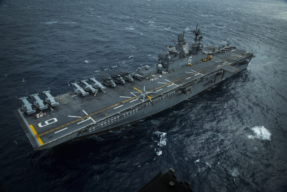 31st MEU Marines fly over USS America