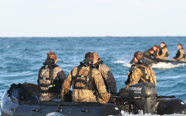 Dive School Students Train Day and Night