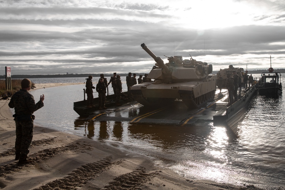 8th ESB and 2nd Tank Battalion Conduct TCAT