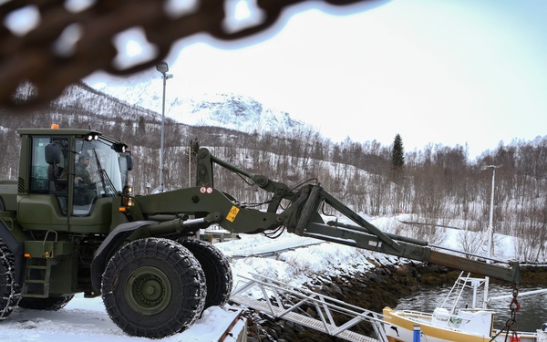 U.S. Navy dives in Norway