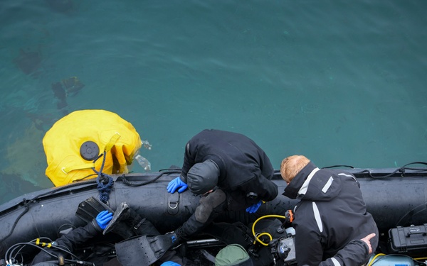U.S. Navy dives in Norway