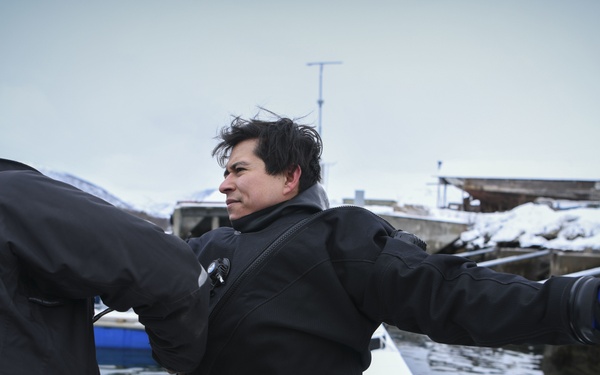 U.S. Navy dives in Norway