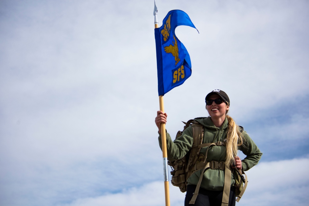 Airmen ruck 26 miles in sand dunes to tribute the Bataan Death March