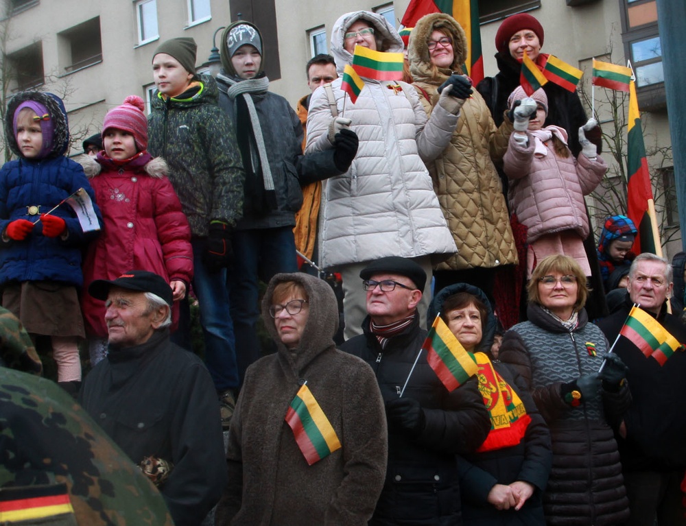 1/9 Cav participates in Lithuanian Independence Day parade and flag ceremony