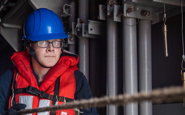 Sailor Handles A Line