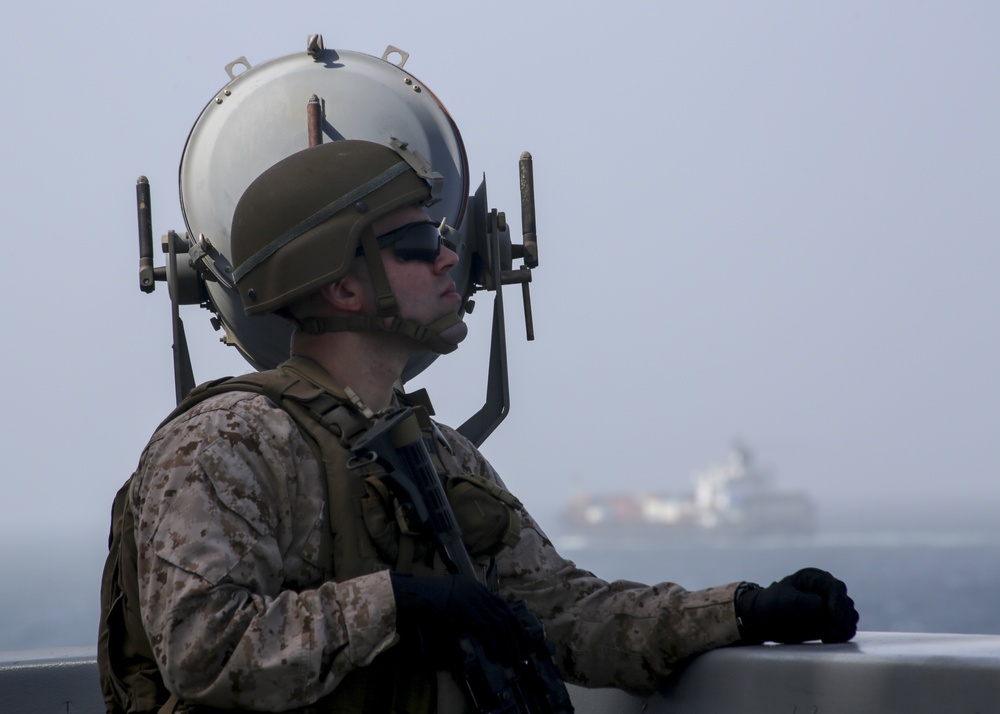 Marines provide security during strait transit