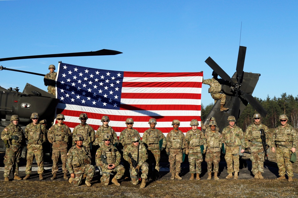 Commanding General Administers Oath of Enlistment