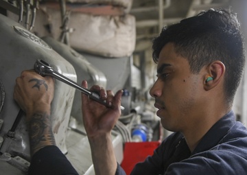 USS America Sailors Conduct Engine Maitenance
