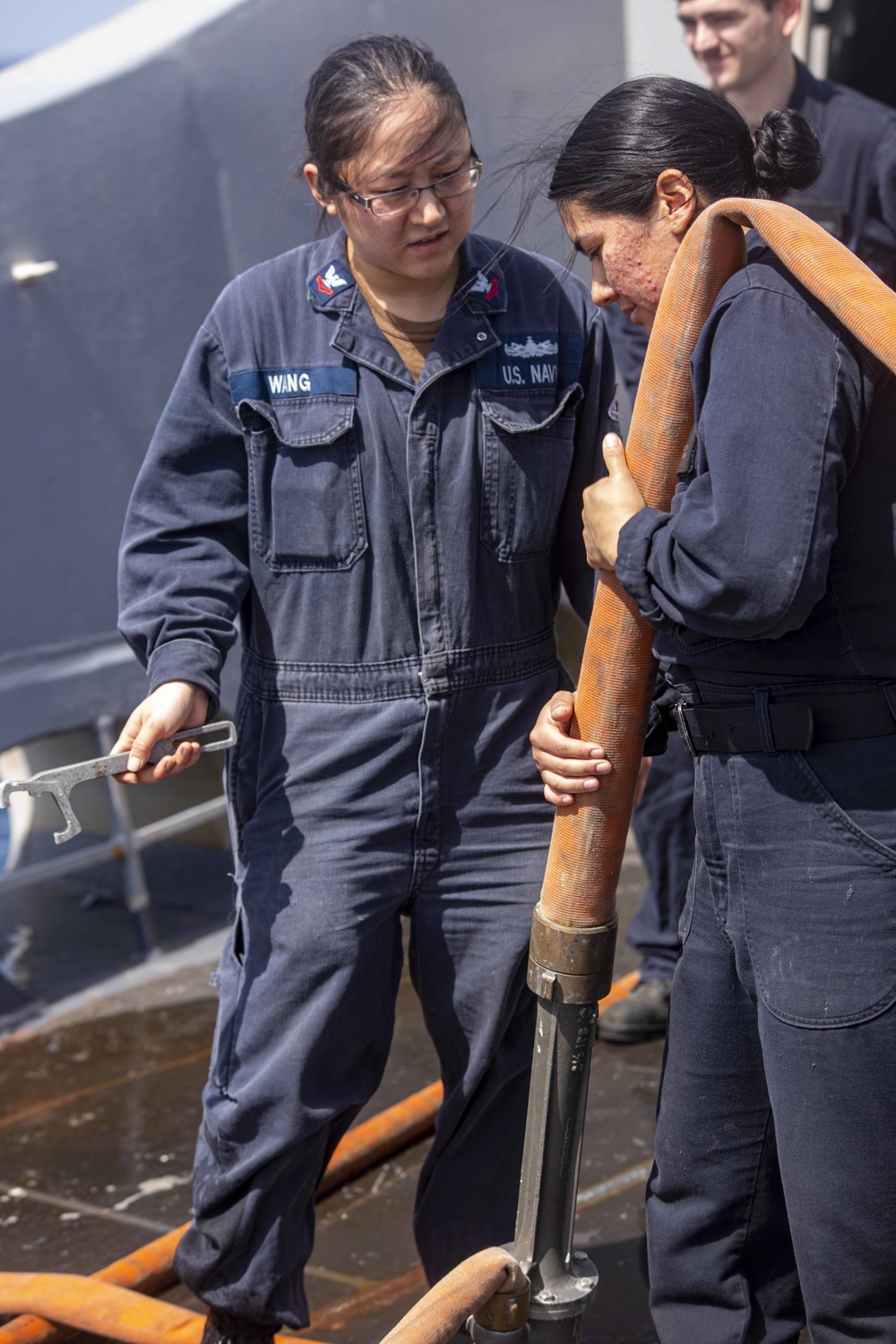 Sailors participate in hands on training