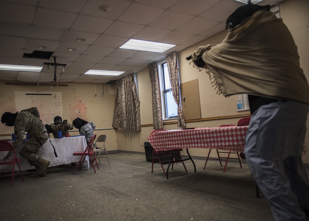 Air Commandos defend against simulated active shooter in ACFC course
