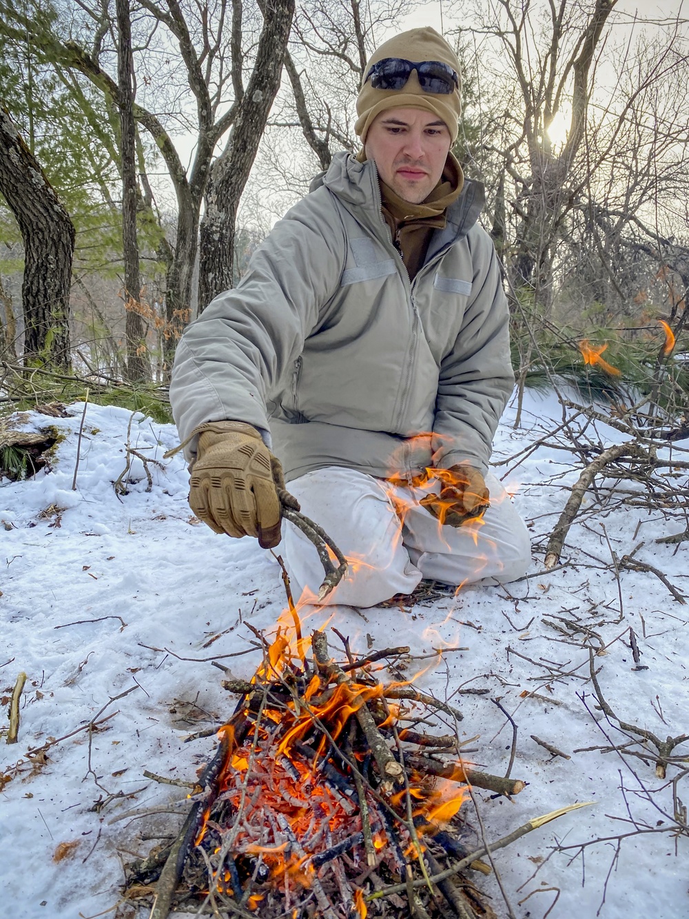 Soldiers and Marines attend Cold Weather Course
