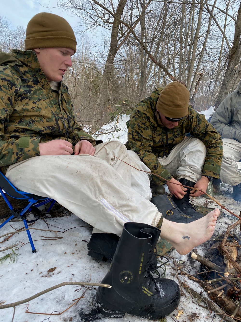 Soldiers and Marines attend Cold Weather Operations Course
