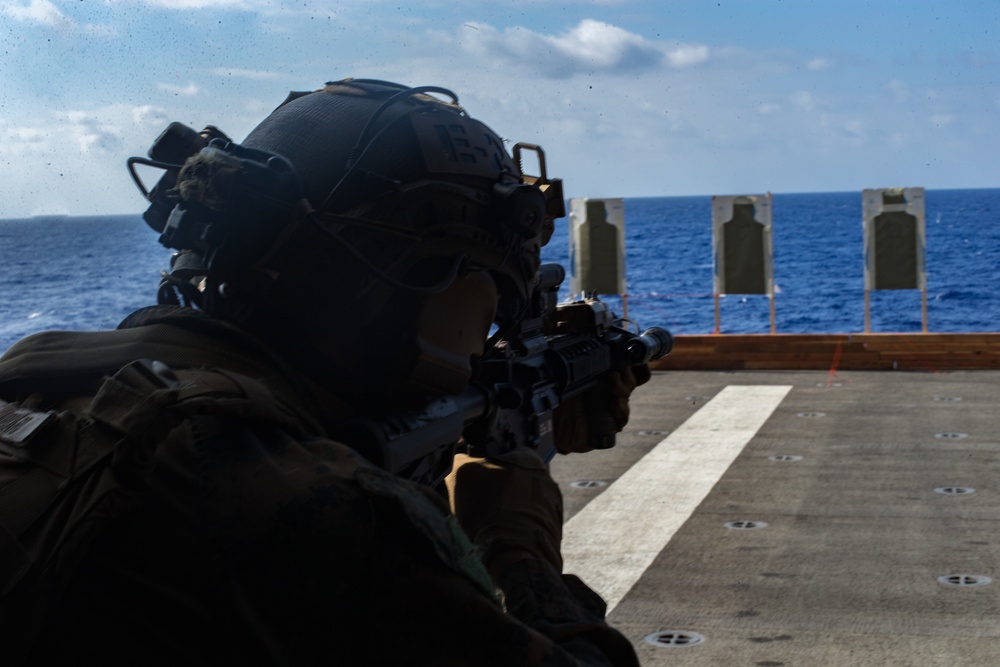 31st MEU Marines and Sailors aboard USS America conduct live fire range