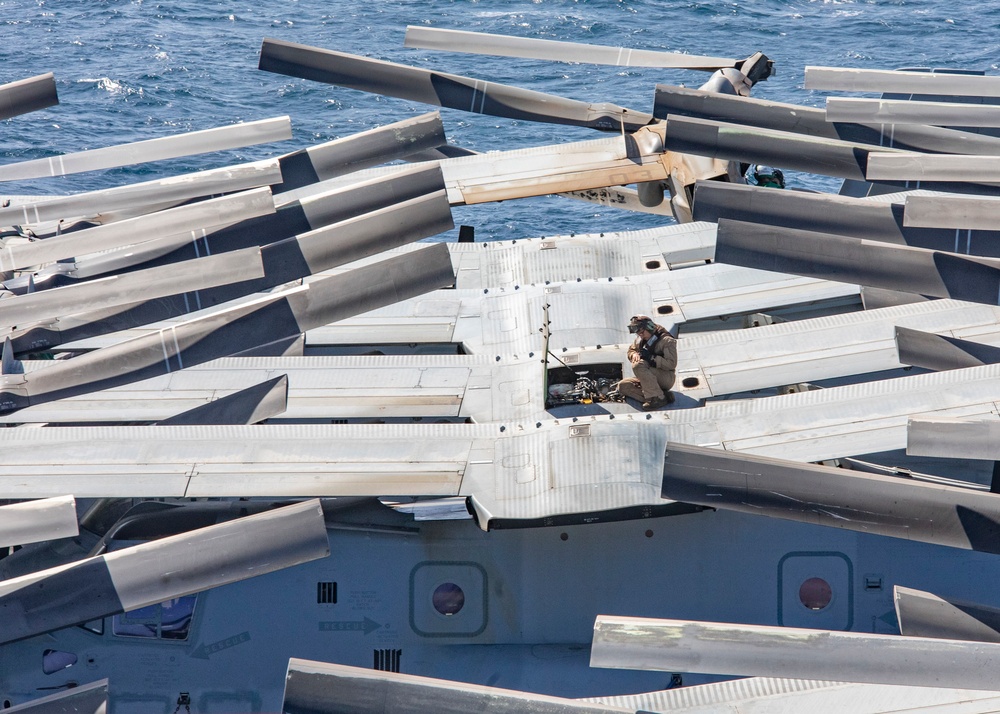 MV-22B Maintenance