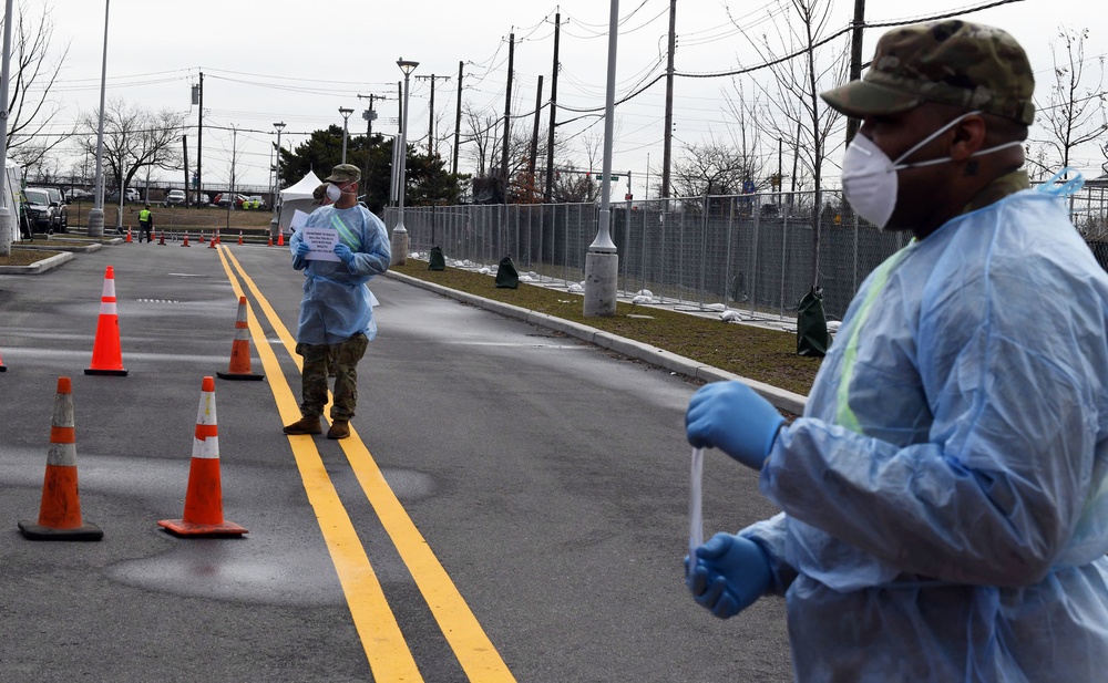 New York National Guard supports COVID-19 test site on Staten Island