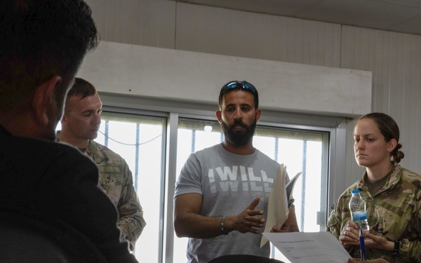 Local Syrian business owners participate in business outreach event; يشارك أصحاب الأعمال السوريون المحليون في فعالية التوعية التجارية