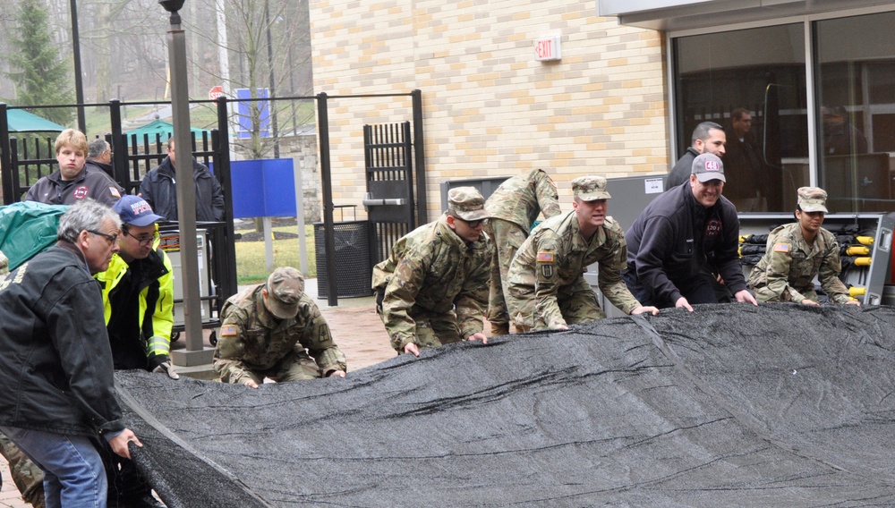 NY National Guard assists hospitals with temporary treatment tents