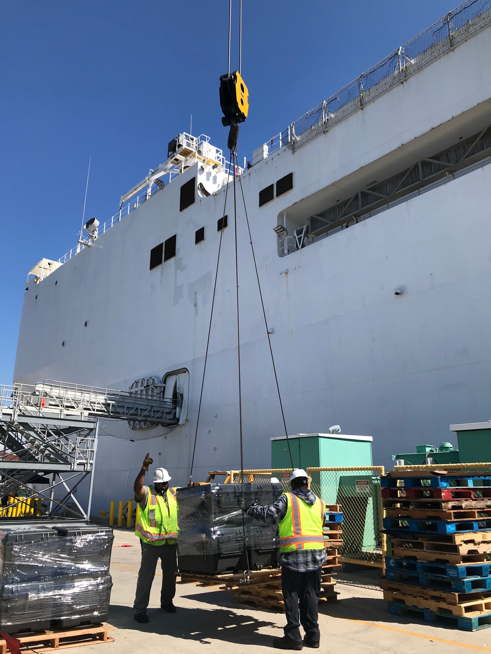 USNS Mercy (T-AH 19) Prepares to Deploy