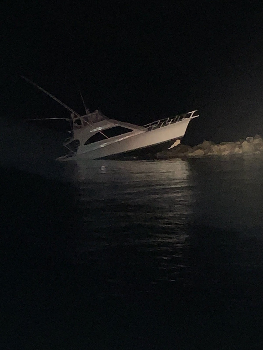 Coast Guard, partner agencies rescue 5 after vessel allides with Charleston jetty