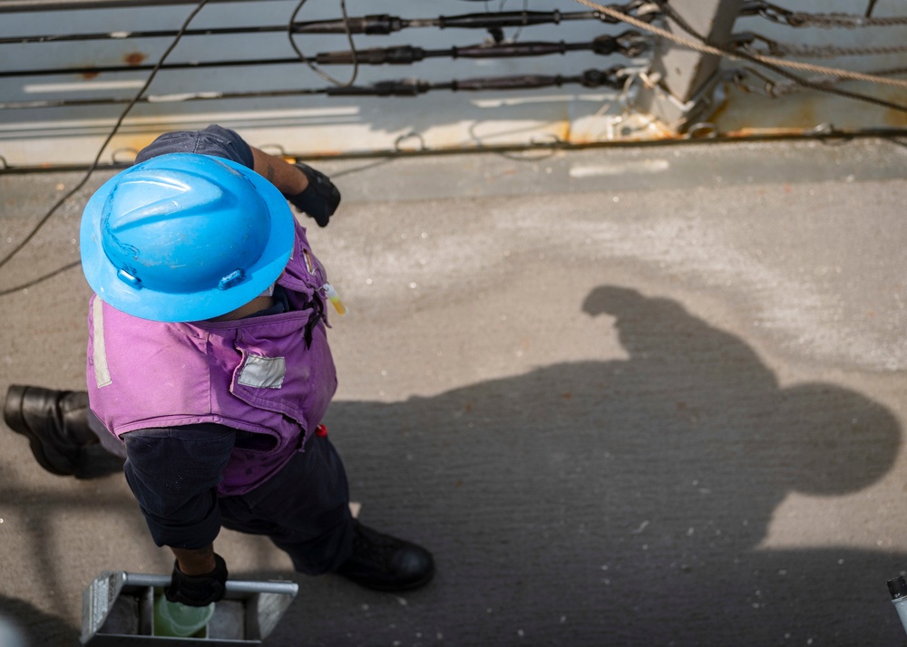 Replenishment-at-sea with USNS Tippecanoe