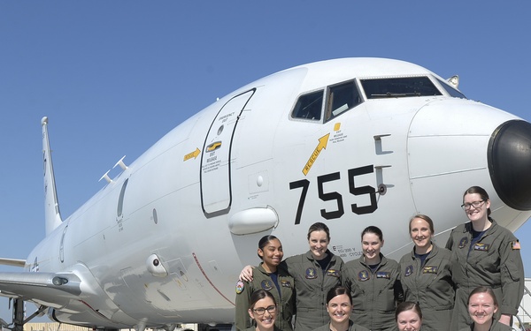 VP-4 Honors Women’s Heritage