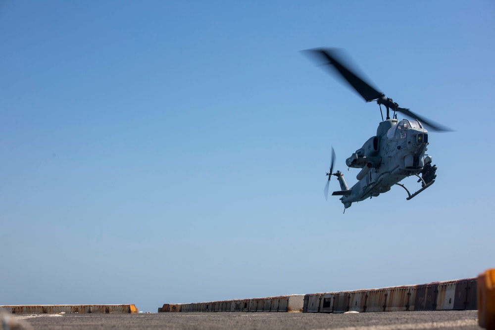 Sailors take part in flight operations