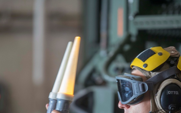 USS New York performs LCAC operations