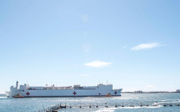 USNS Mercy (T-AH 19) Deploys