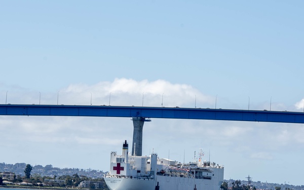 USNS Mercy (T-AH 19) Deploys