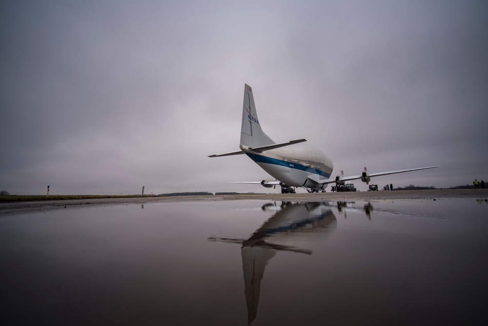 Orion boards NASA Super Guppy in Mansfield