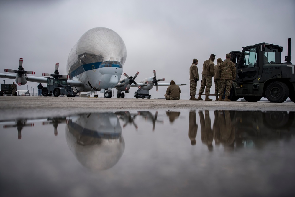 Orion boards NASA Super Guppy in Mansfield