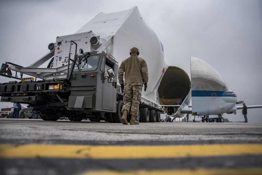Orion boards NASA Super Guppy in Mansfield