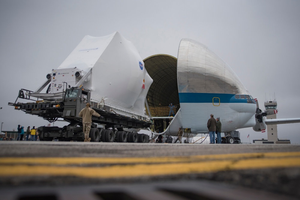 Orion boards NASA Super Guppy in Mansfield