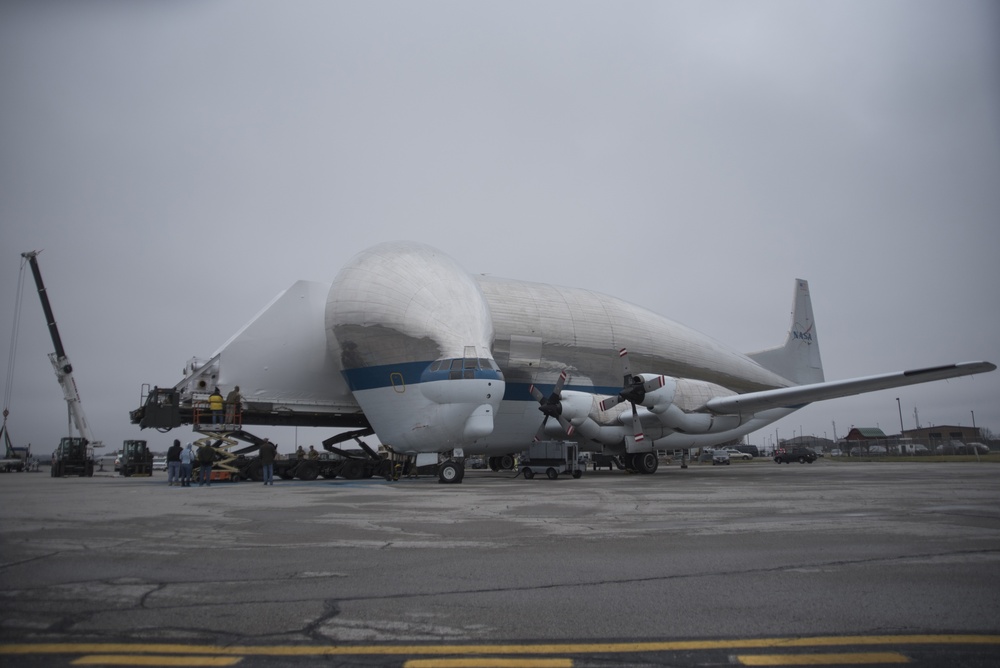 Orion boards NASA Super Guppy in Mansfield